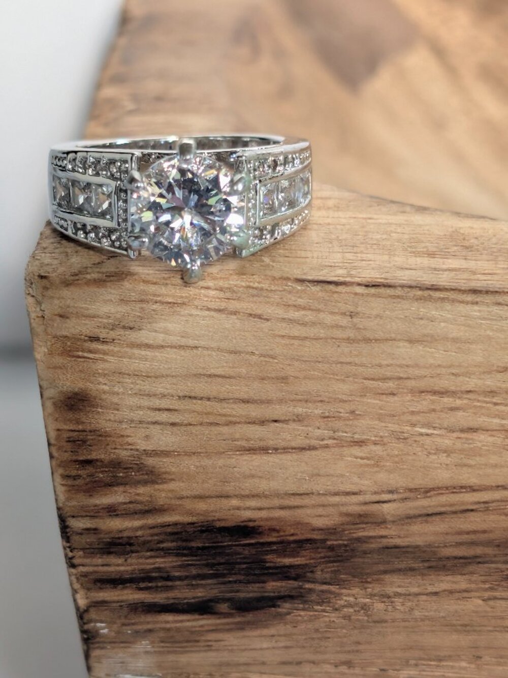 Fine Costume RSC Ring Platinum and Diamond Look Large Sparkly Size 7